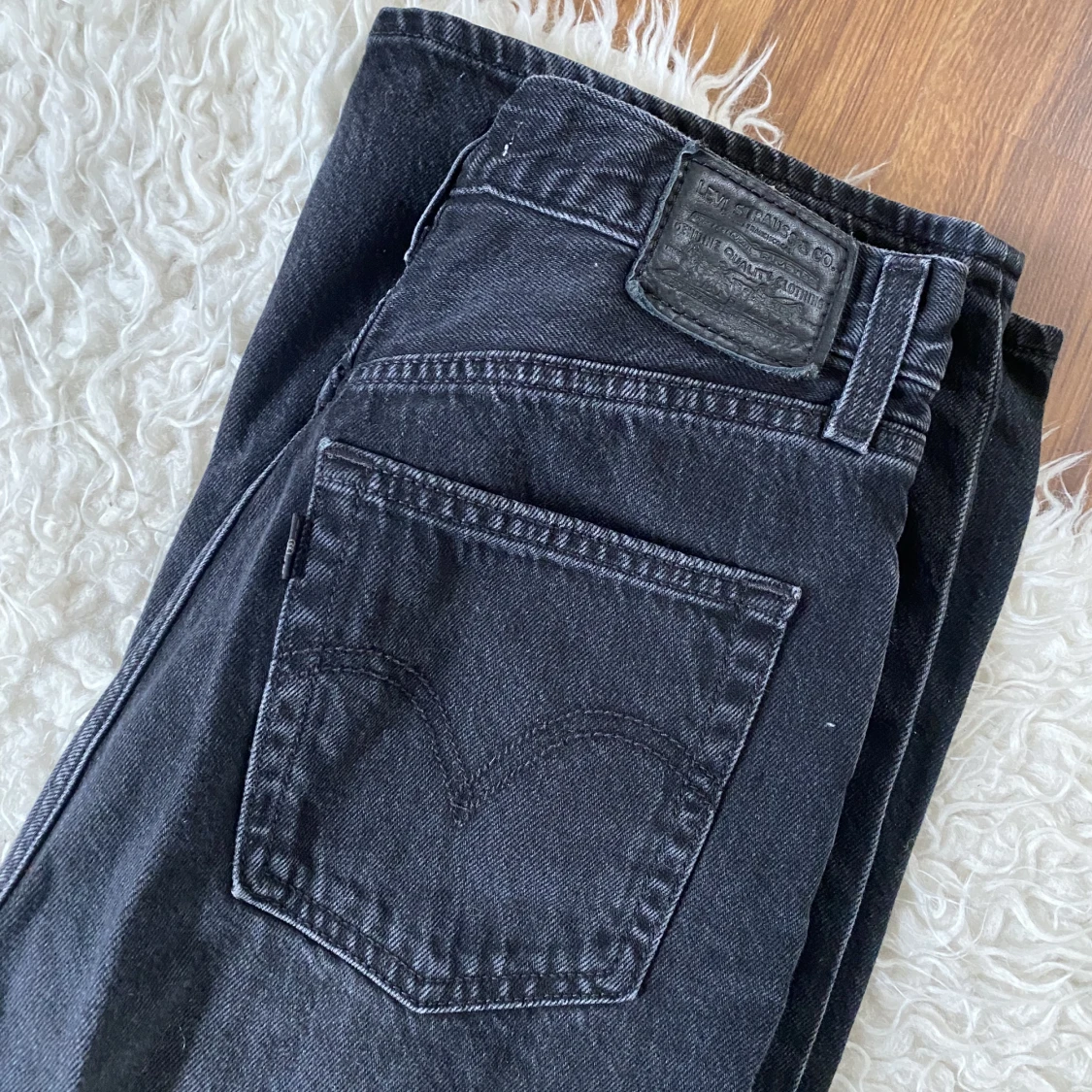 High loose levi’s jeans