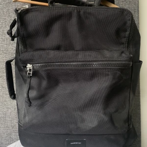 Sandqvist ryggsäck - En väldigt fin Sandqvist ryggsäck. Den är knappt använd. 