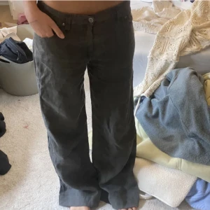 Linnebyxor - Bruna linnebyxor passar s/m