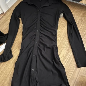 Svart klänning  - Väldigt fin klänning