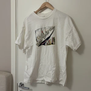 New york tröja - Oversized New york t-shirt helt oanvänd!