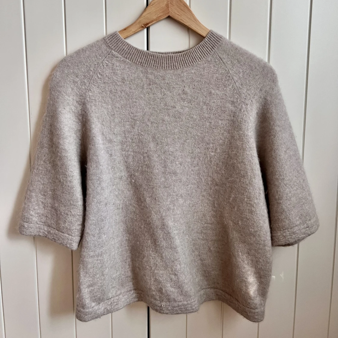 Stickad T-shirt  - 90