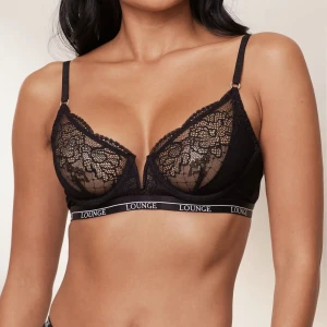 Lounge underwear - Lounge underwear. Storlek 75B,  väldigt bra skick. Sälj pga att den inte kommer till användning! 