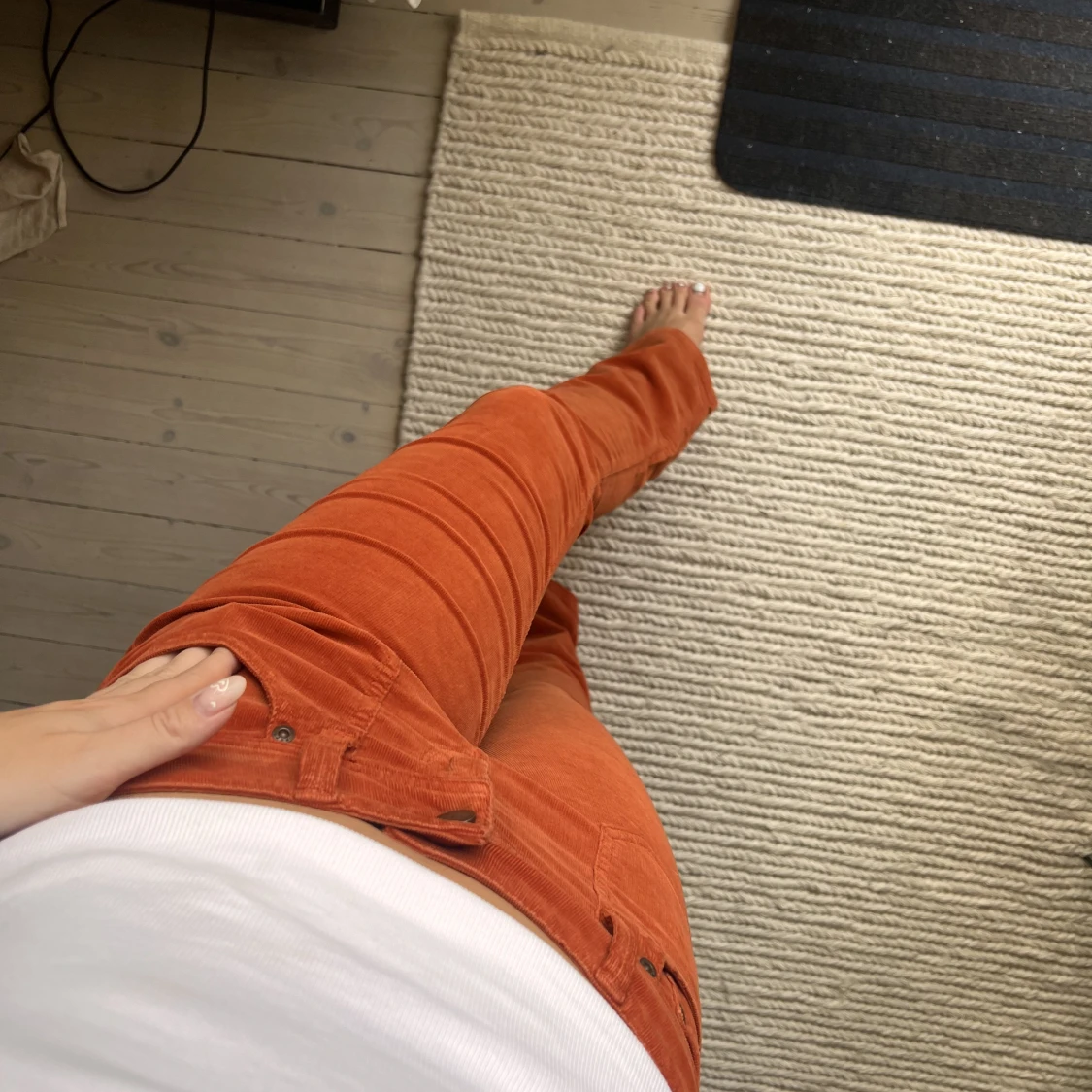 Orangea manchesterbyxor 