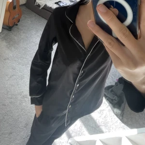 Pyjamas  - Bra kvalite! Silke! 