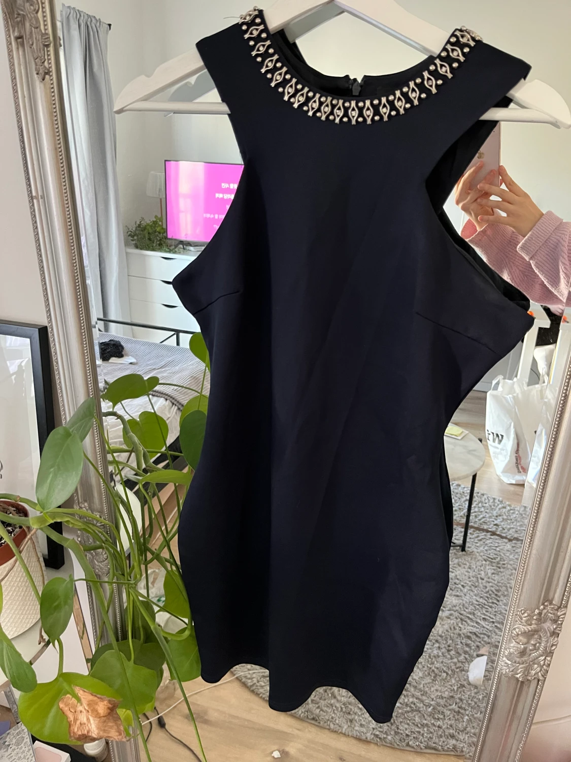 Mörkblå finklänning - 90