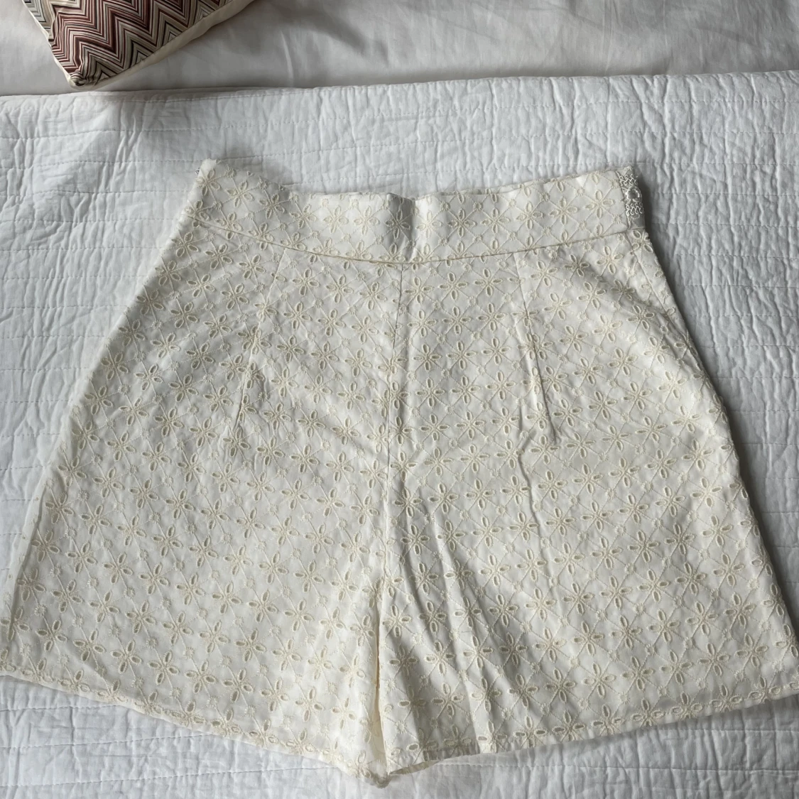 Broderade Zara shorts  - 91
