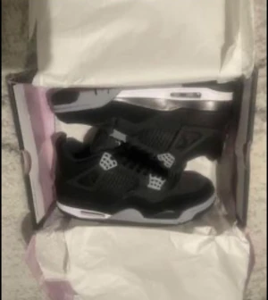 Jordan 4 black canvas  - Jordan 4 black canvas bra skick