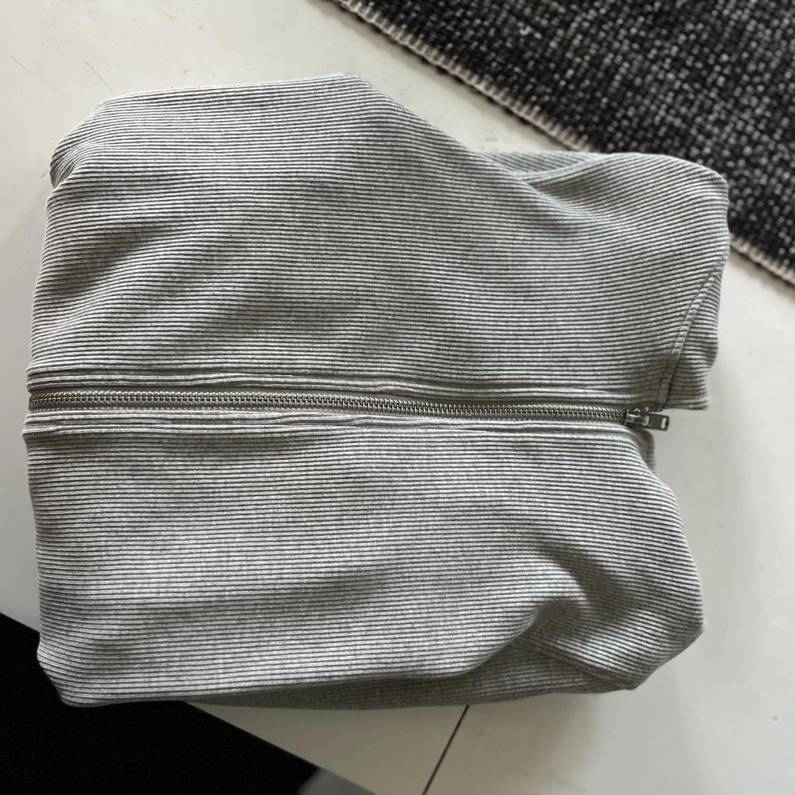 Zip hoodie - 91