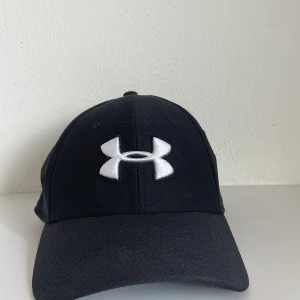 Under Armour keps - Typ aldrig använd. 