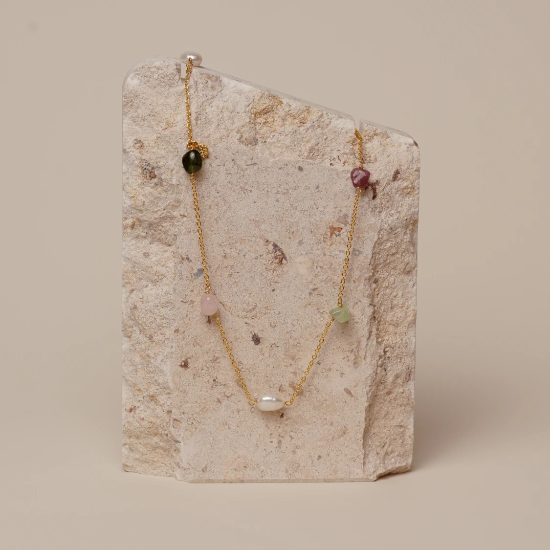 Boho Halsband(mixade stenar/pärlor) - 90