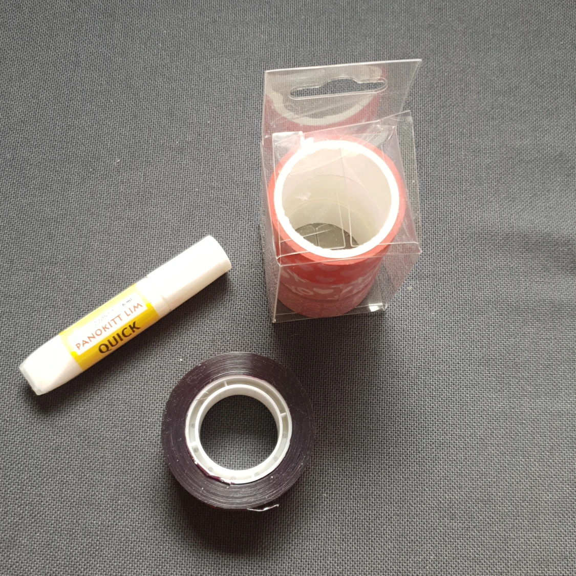 Fina tejprullar och ett lim - 90