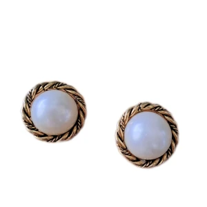 Hairclips - Earclips örhängen som aldrig använts. Pris är diskuterbart vid snabb affär. 💖 Vid funderingar skicka gärna pm. 😊 Köparen står för frakten.  