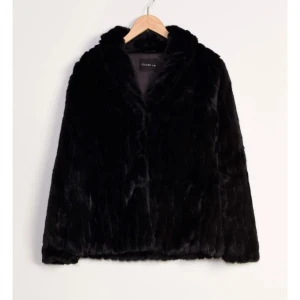 Jacka  - Helt ny, inte använd 