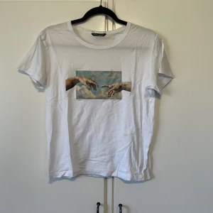 T-shirt - T-shirt från shein i storlek S 35 kr + frakt 🥰