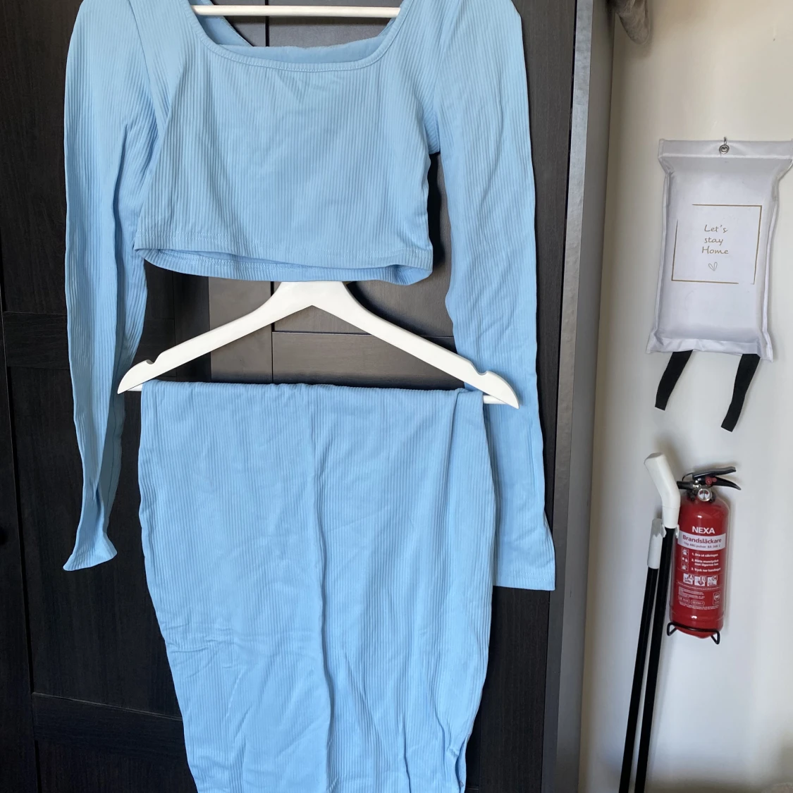 Set med topp och kjol - 90