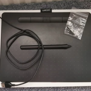 Wacom intuos M BT - Wacom ritplatta som inte kommer till användning längre. 