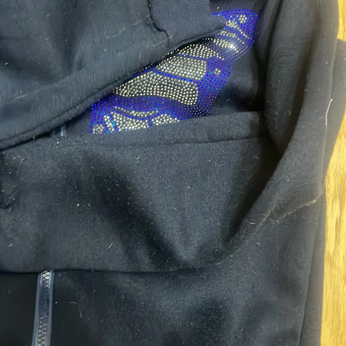 Fjärils hoodie med kristaller 34 - 91