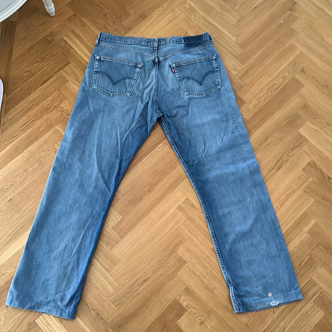 Vintage Levis Jeans 37W 32L - 90