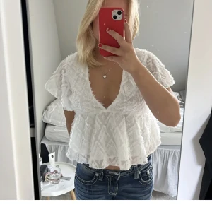 Supersöt sommar topp - Säljer denna supersöta eftertraktade sommartoppen