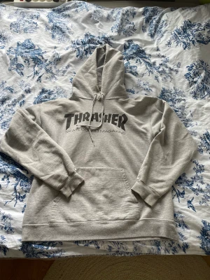 thrasher hoodie - bra skick. säljer vid bra bud❤️
