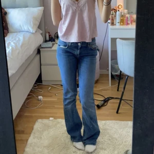 Zara lowwaist jeans❤️ - Jag säljer mina fina low waist jeans ifrån Zara!❤️