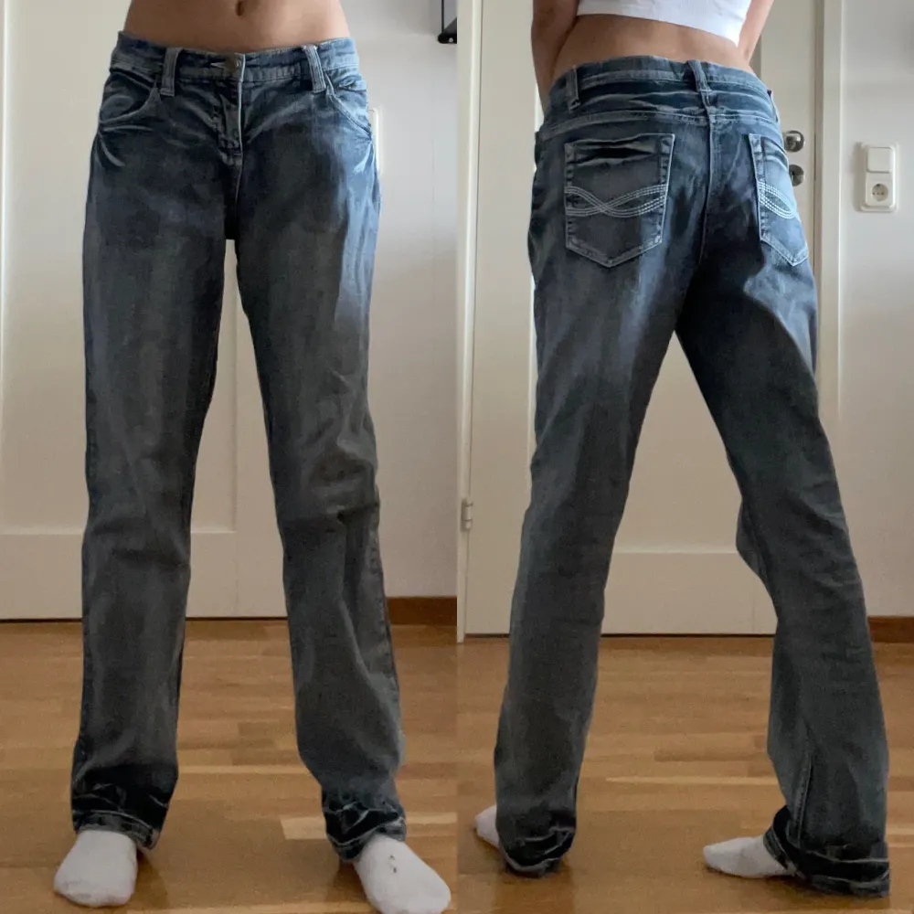 lågmidjade vintage jeans ifrån john baner. Jeans & Byxor.