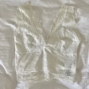 Spetstopp - Söt spetstopp, flitigt använd men inga större tecken på användning!