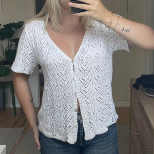 Virkad topp - Virkad söt topp köpt secondhand, storlek S
