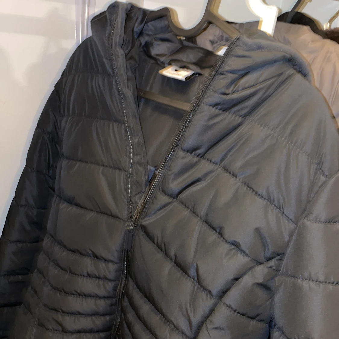 Kort pufferjacka - 90