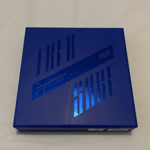 ATEEZ action to answer album - Allt ingår som syns i andra bild!