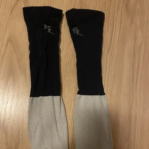 Kingsland ridstrumpor - Showsocks marinblå, 36-40