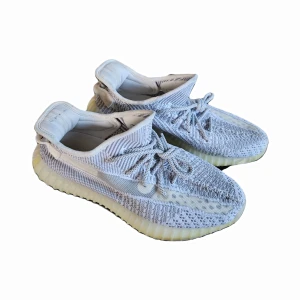 Yeezy boost static - Yeezys till konrad