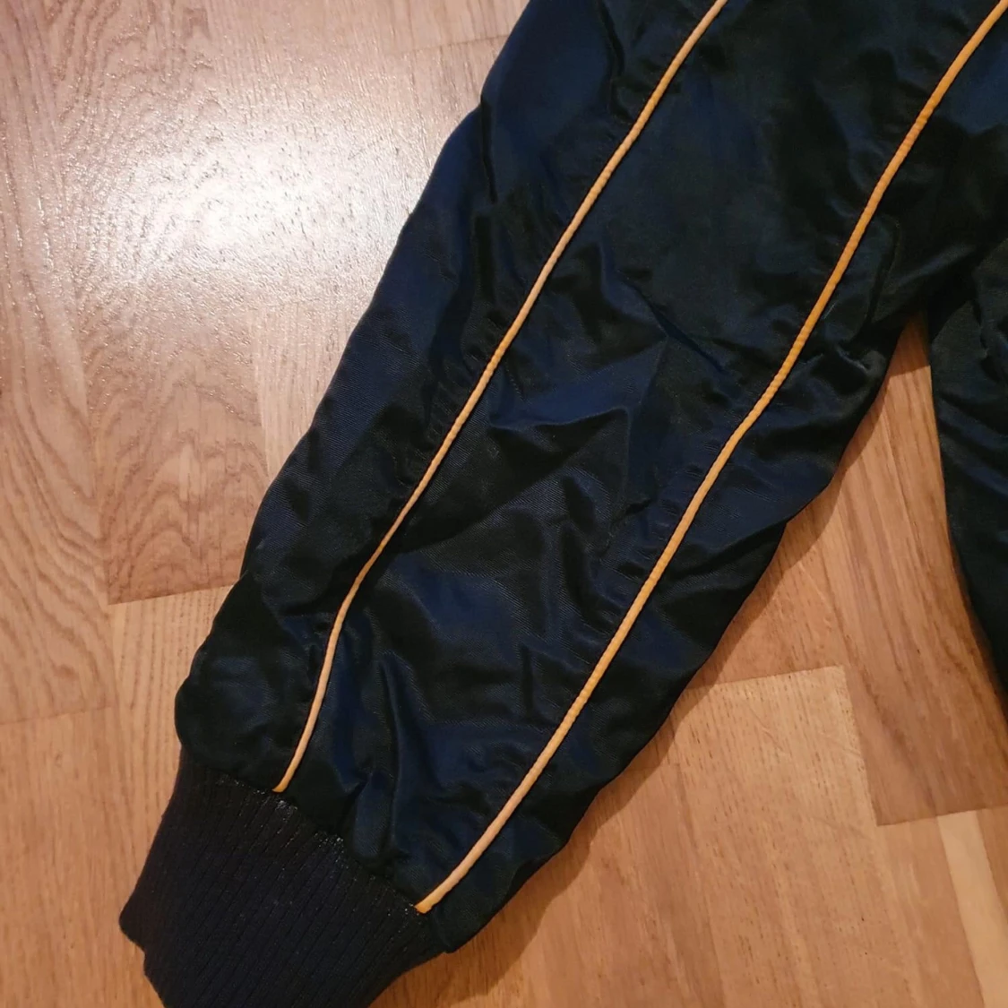 Ballaste bomberjackan från Crocker!  - 91