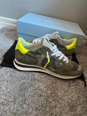 Philipe Model skor  - Säljer dessa fina skor i nyskick! Köpa på United fashion för 3600kr