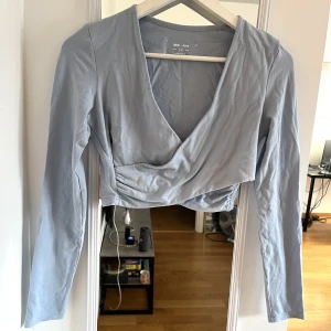 Tröja  - Fint skick 