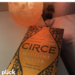 2 Böcker  - Båda böcker :)