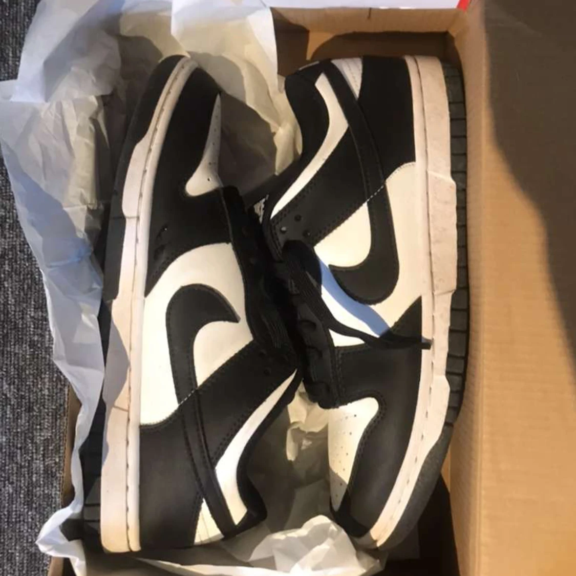 Nike dunk low (pandas) - 90