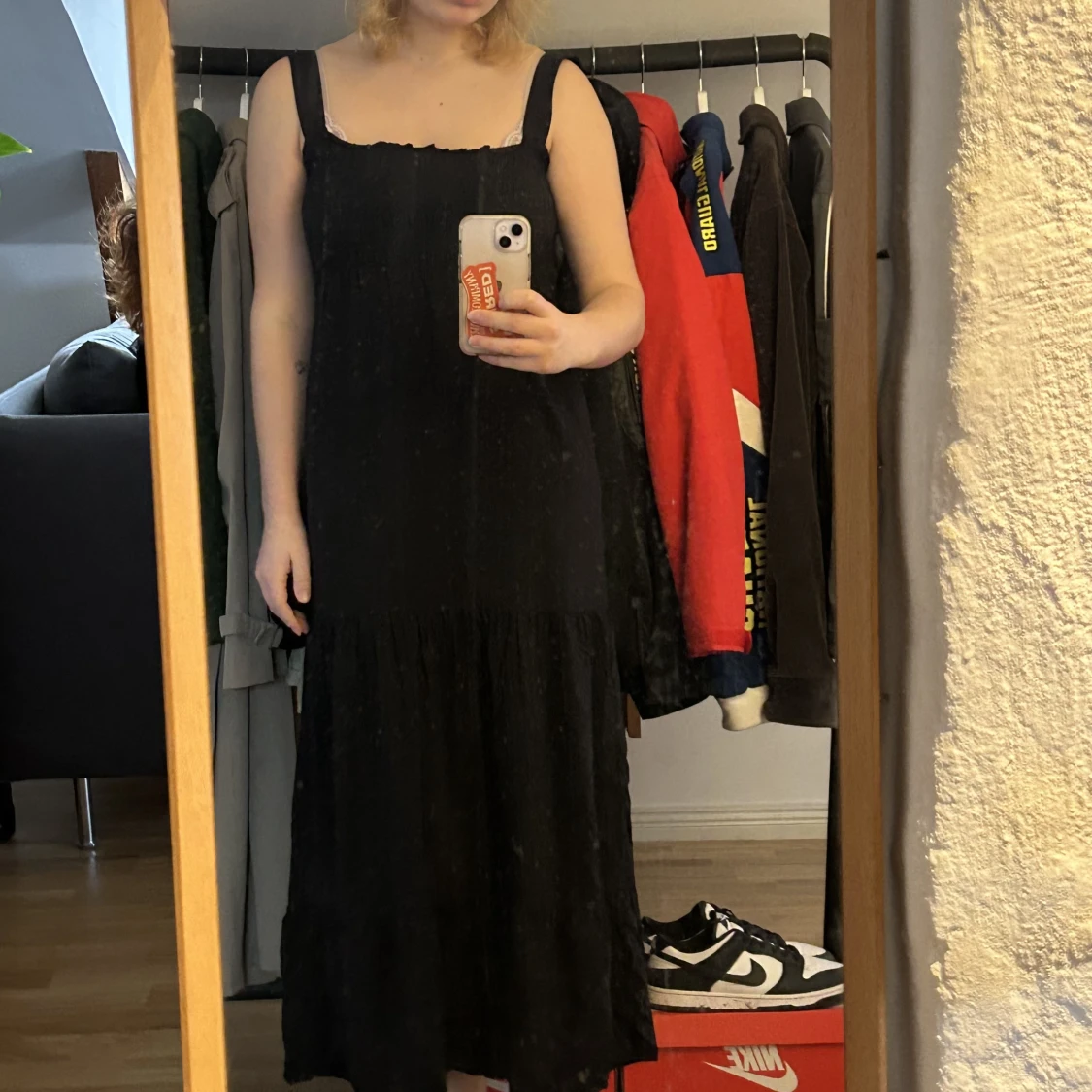 Svart långklänning