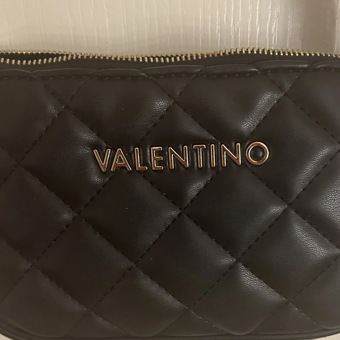 Valentino väska äkta - 91