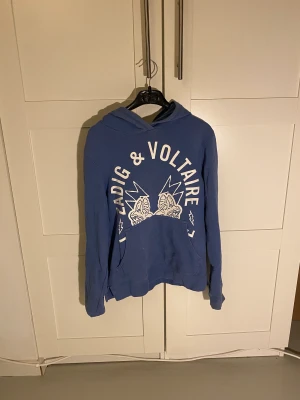 Zadig&voltaire tröja - Hoodie ifrån Zadig, fint skick!💗