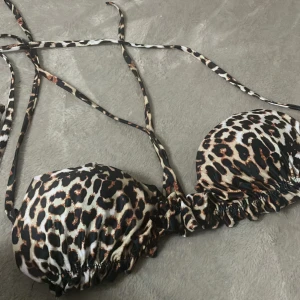 Bikini topp - Köpt på Shein tror jag, storlek M