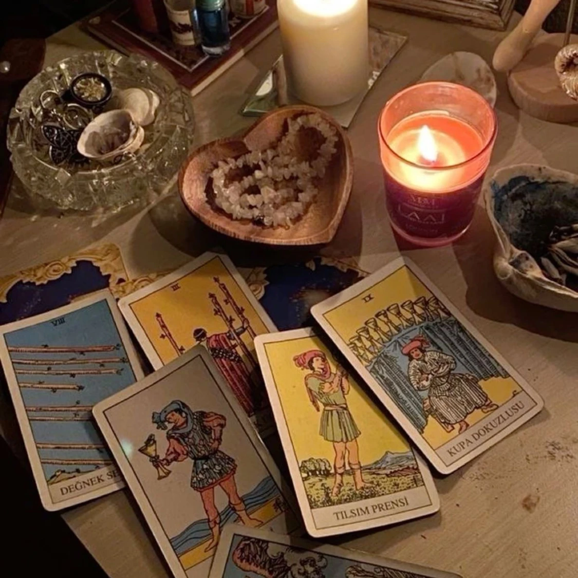 Tarot spå läggning/seans