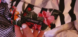 Blus - Fin tröja som är andvänd få tal gånger💞