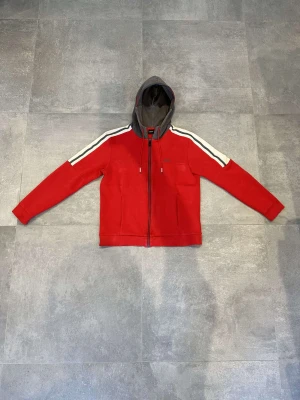 Hugo boss  - Hugo boss hooide 