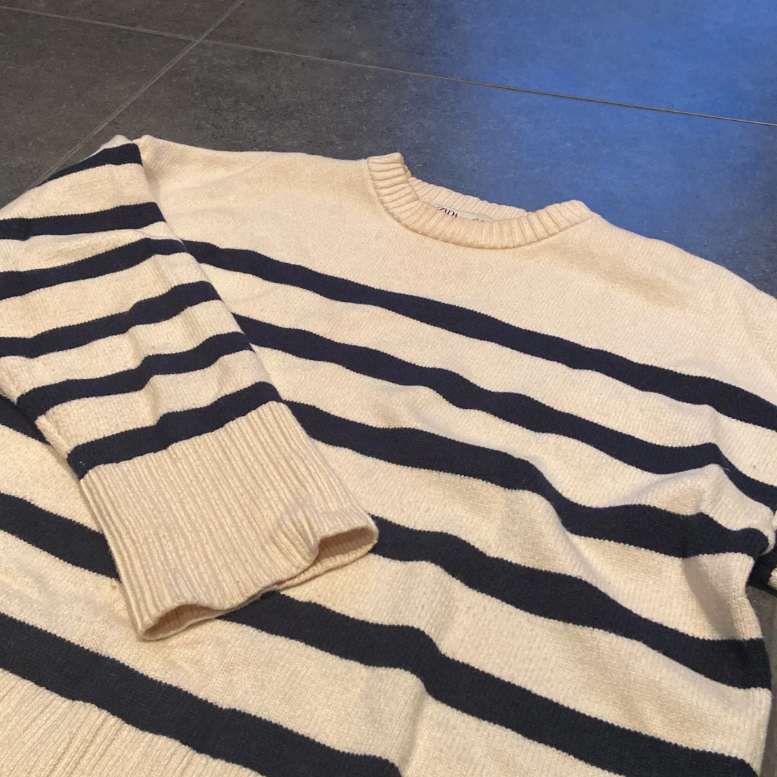 Randigtröja från Zara  - 90