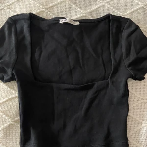 Crop topp  - Helt ny🖤