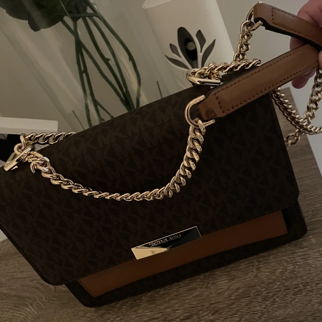 michael kors väska  - 90