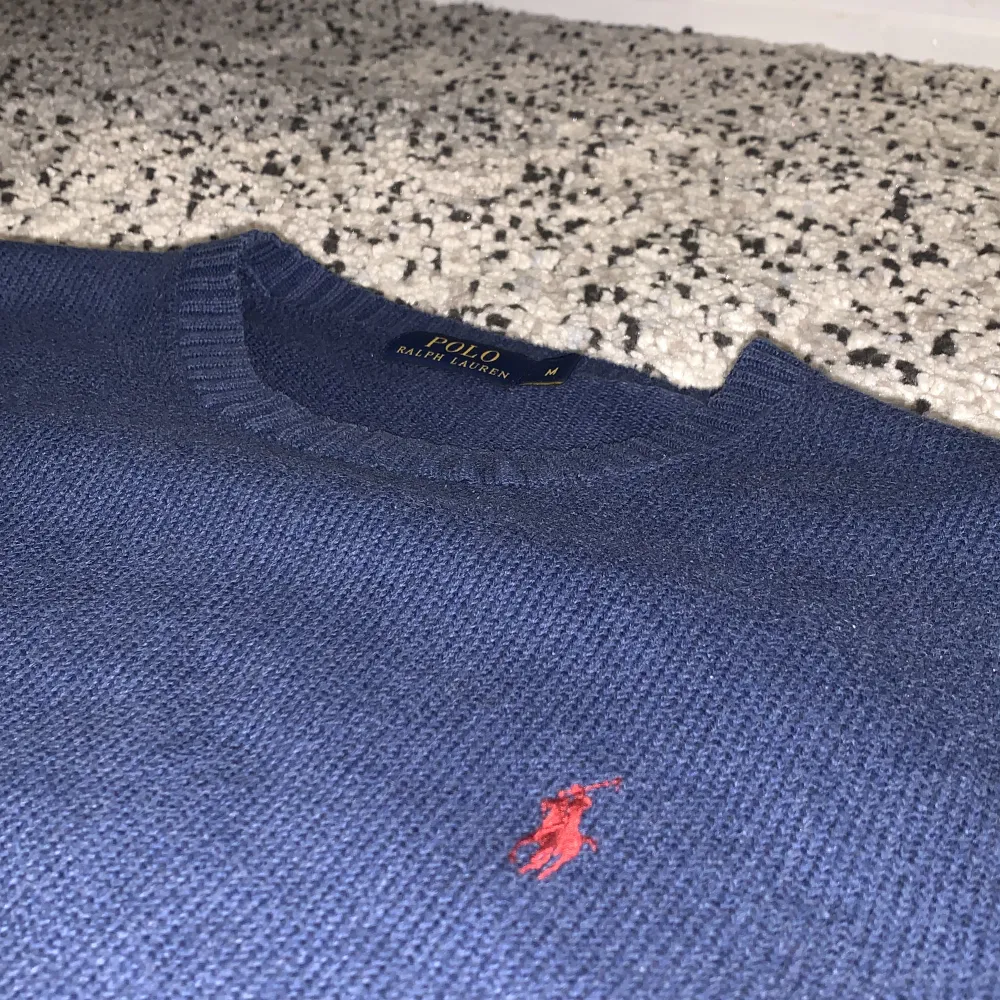 En snygg Polo Ralph Lauren tröja 🔵 Fint skick ✅. Tröjor & Koftor.