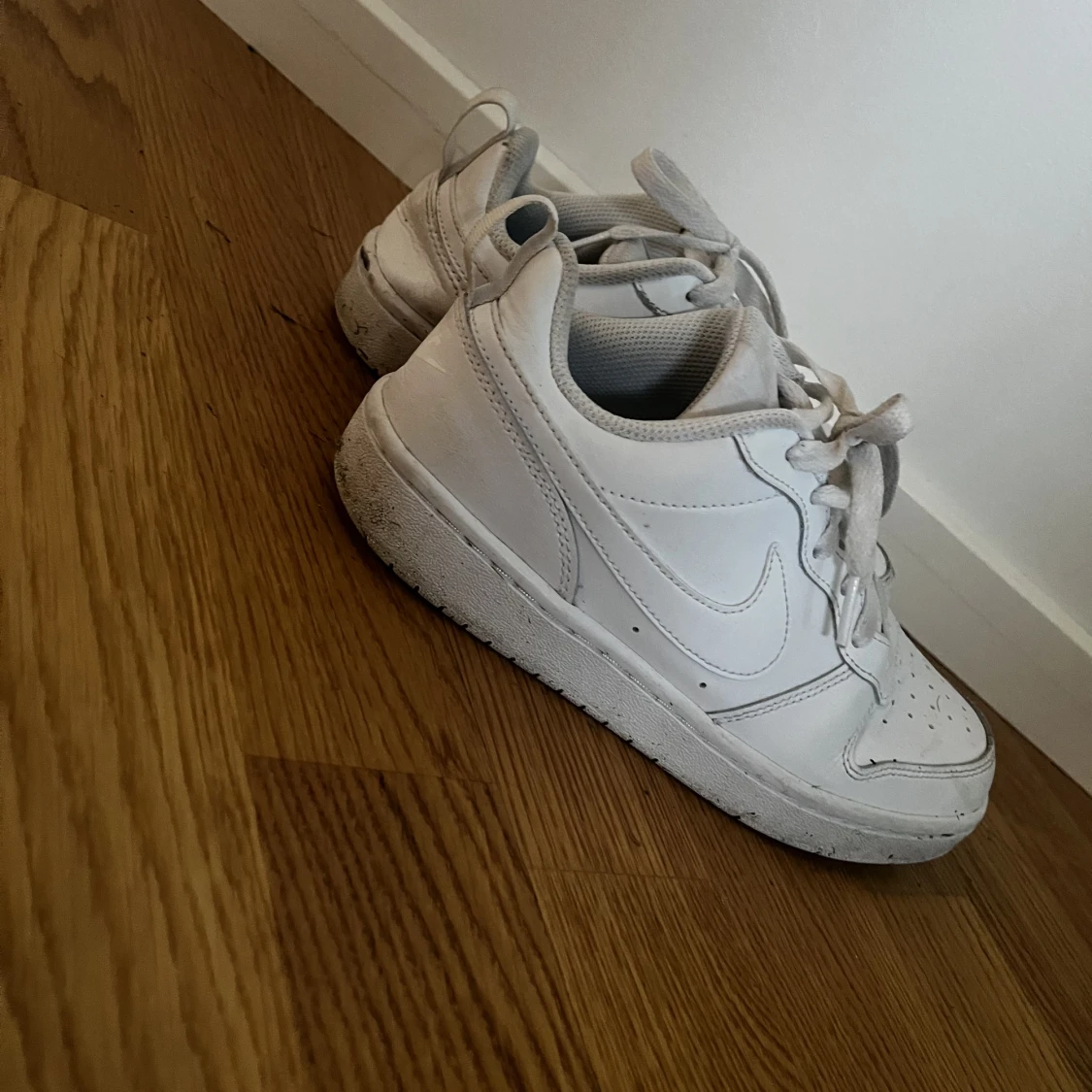 Nike skor andvänd fåtal gånger - 90